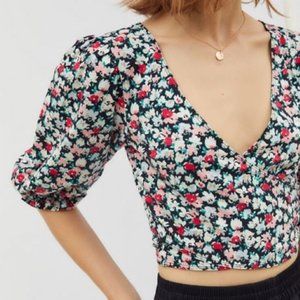 UO | Floral Surplice Wrap Cropped Top - M